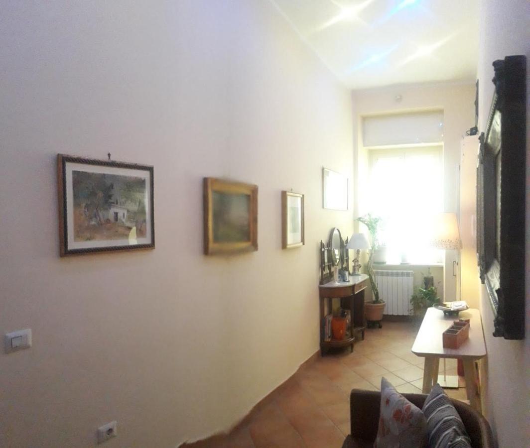 Le Stanze Di Angela Bed & Breakfast Napoli Bagian luar foto