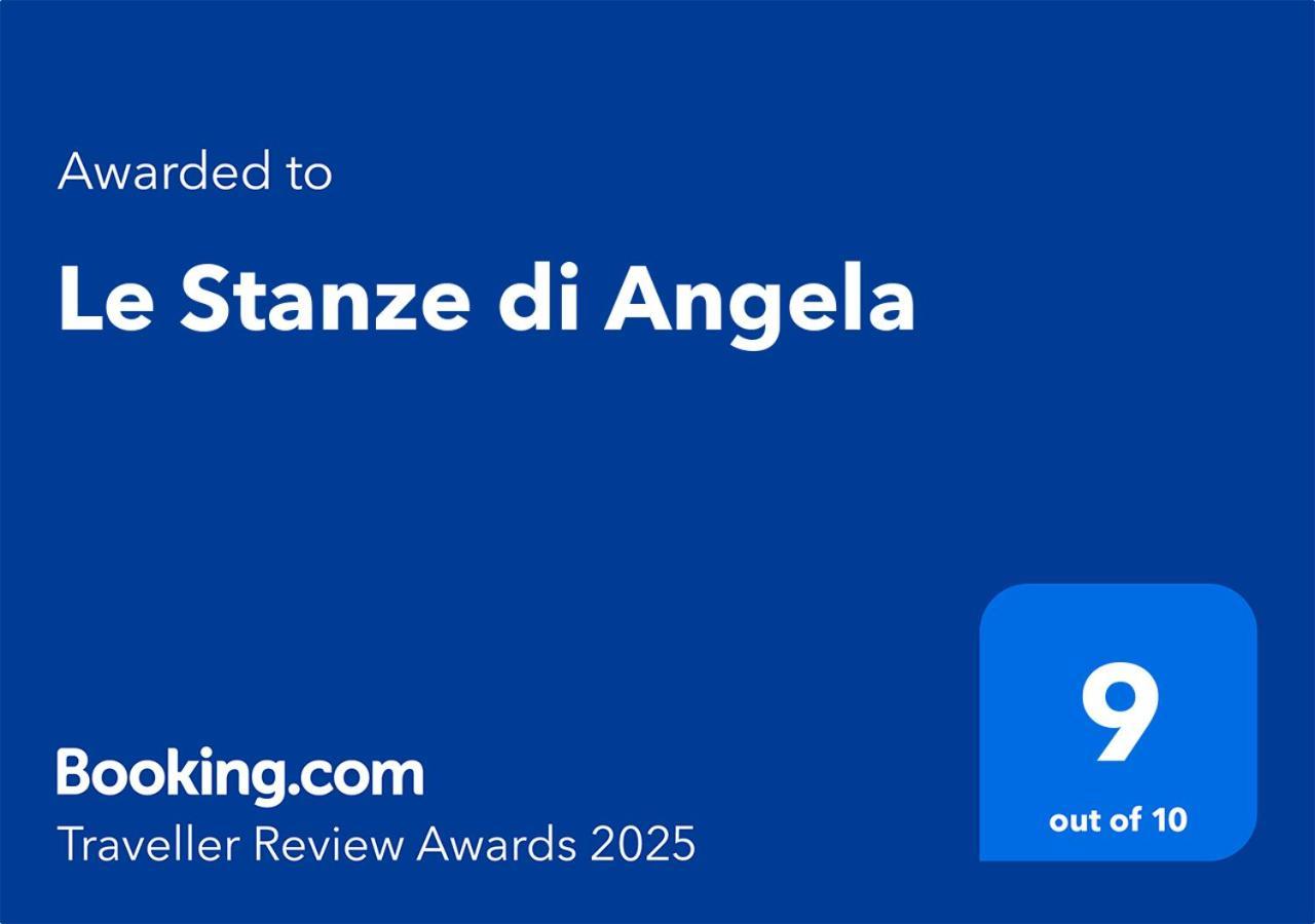 Le Stanze Di Angela Bed & Breakfast Napoli Bagian luar foto