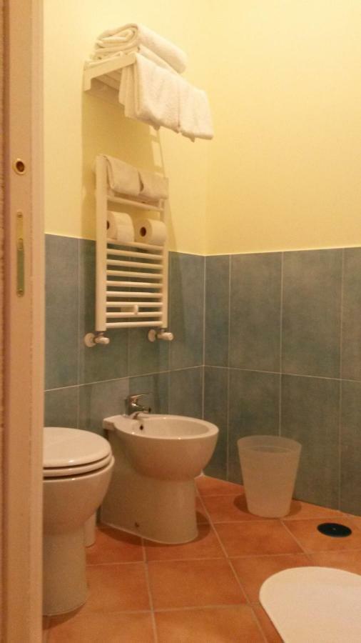Le Stanze Di Angela Bed & Breakfast Napoli Bagian luar foto