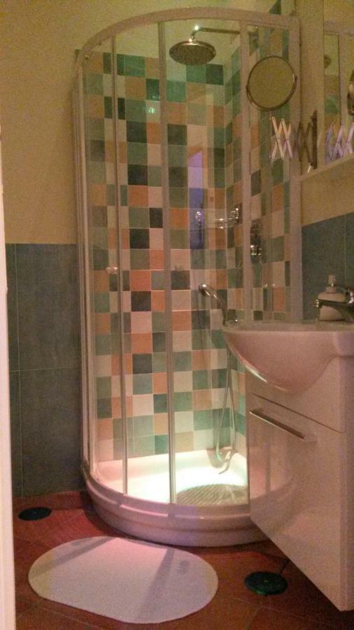 Le Stanze Di Angela Bed & Breakfast Napoli Bagian luar foto