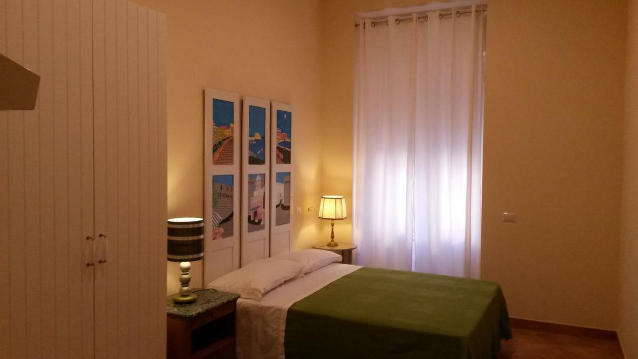 Le Stanze Di Angela Bed & Breakfast Napoli Bagian luar foto
