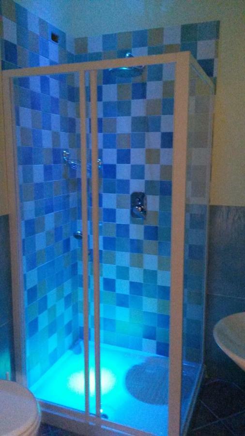 Le Stanze Di Angela Bed & Breakfast Napoli Bagian luar foto