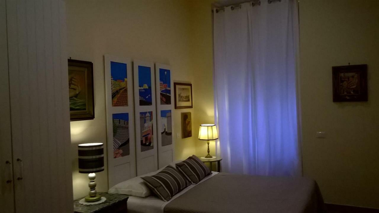Le Stanze Di Angela Bed & Breakfast Napoli Bagian luar foto